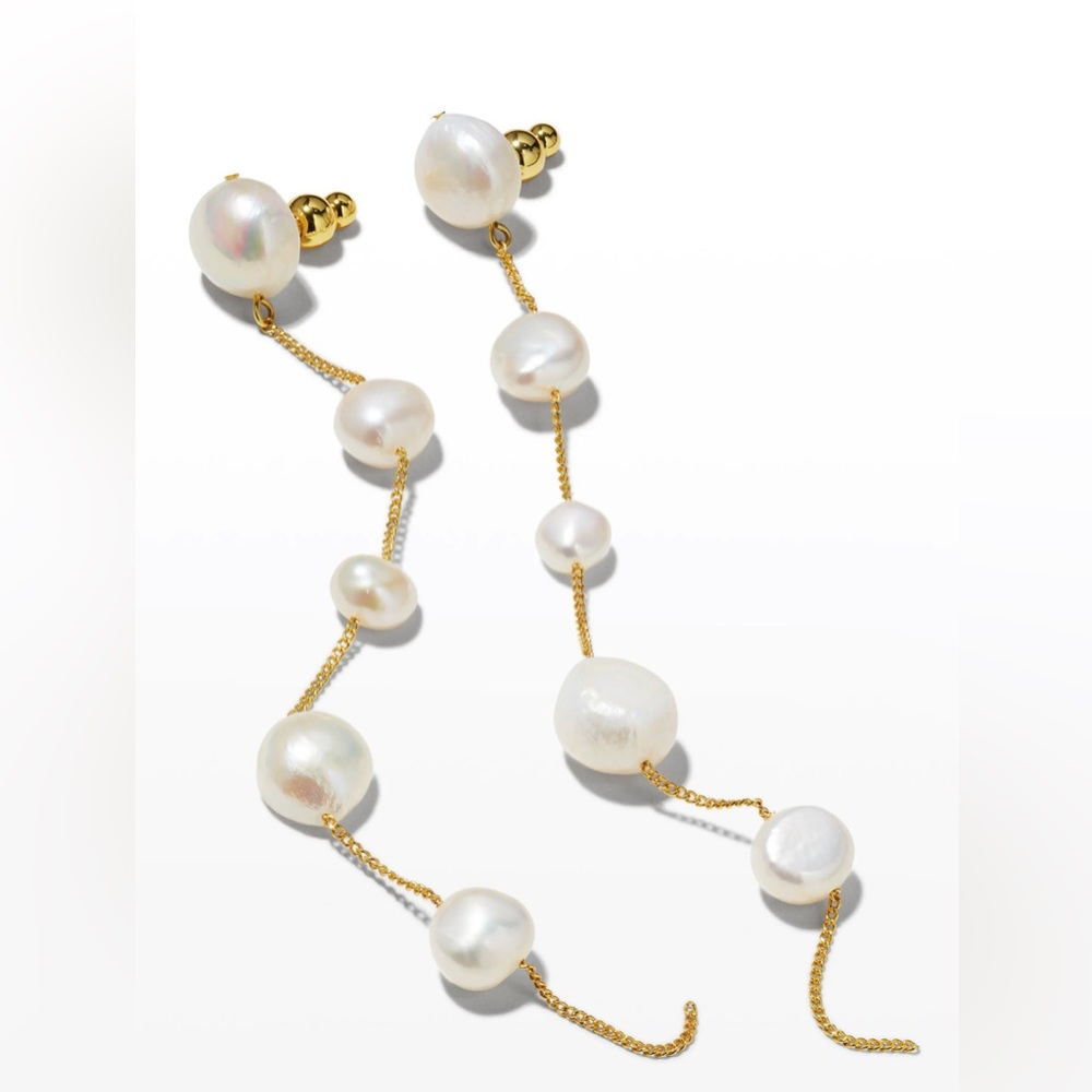 Cult Gaia Atum Pearl Earrings